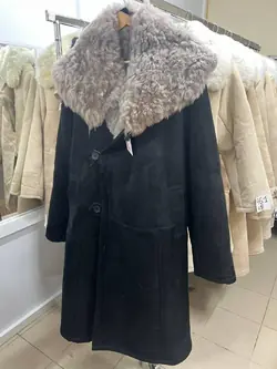 Бекеша в магазине