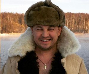 Белый тулуп-бекеша